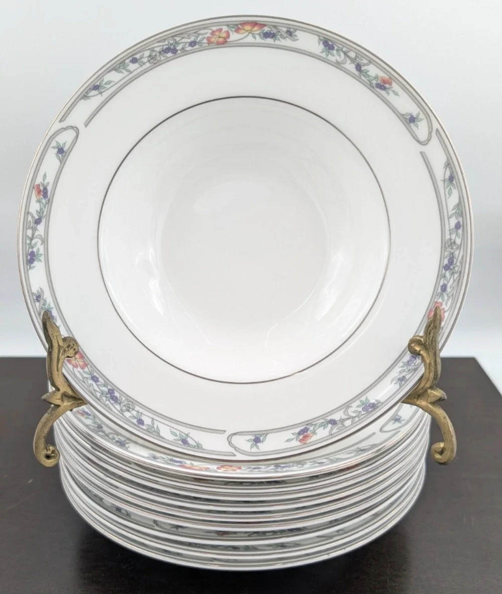 Royal Doulton Arlington Rimmed Soup Bowl Set of 10 Bowls 8